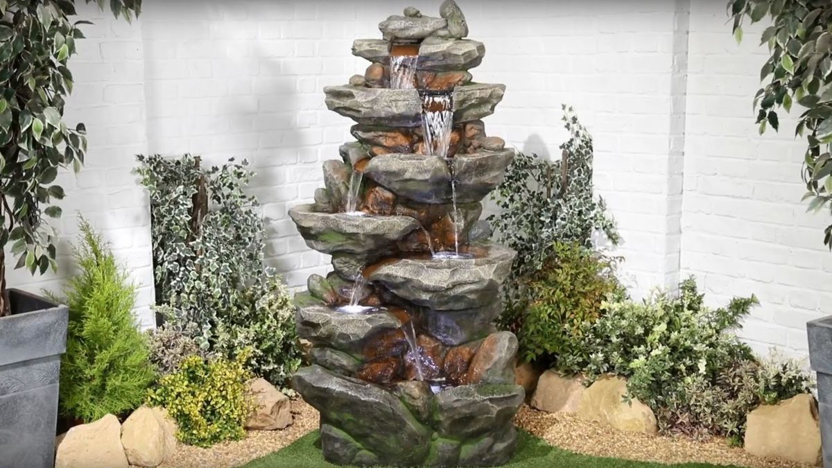 The best garden fountains | Real Homes
