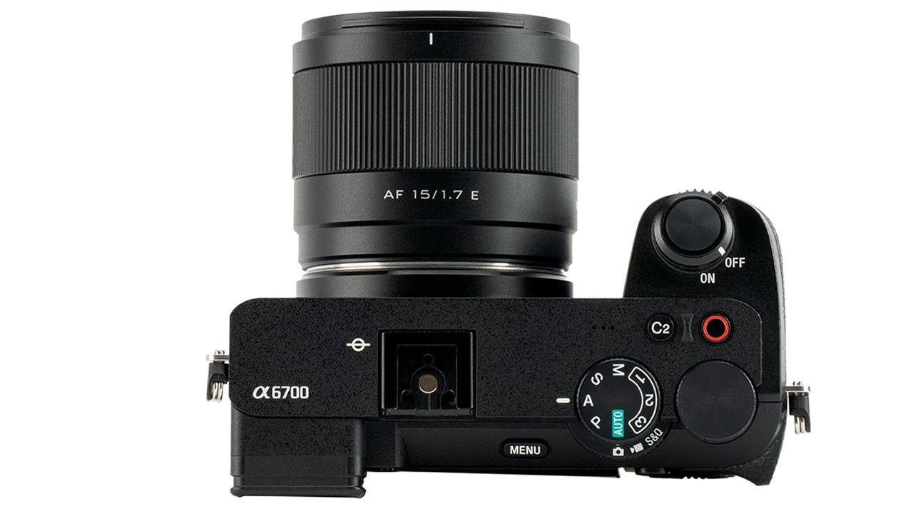 Viltrox AF 15mm f/1.7