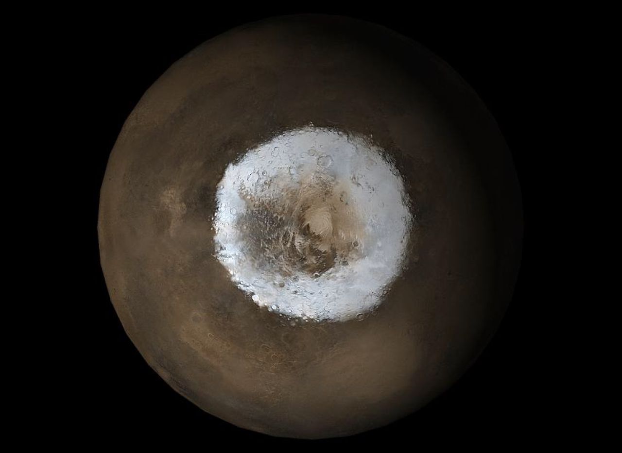 an image of one of Mars' polar ice caps