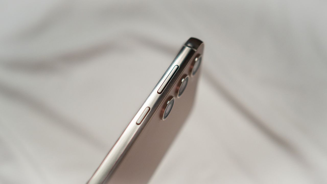 Side view of Samsung Galaxy S23 Plus highlighting power and volume buttons