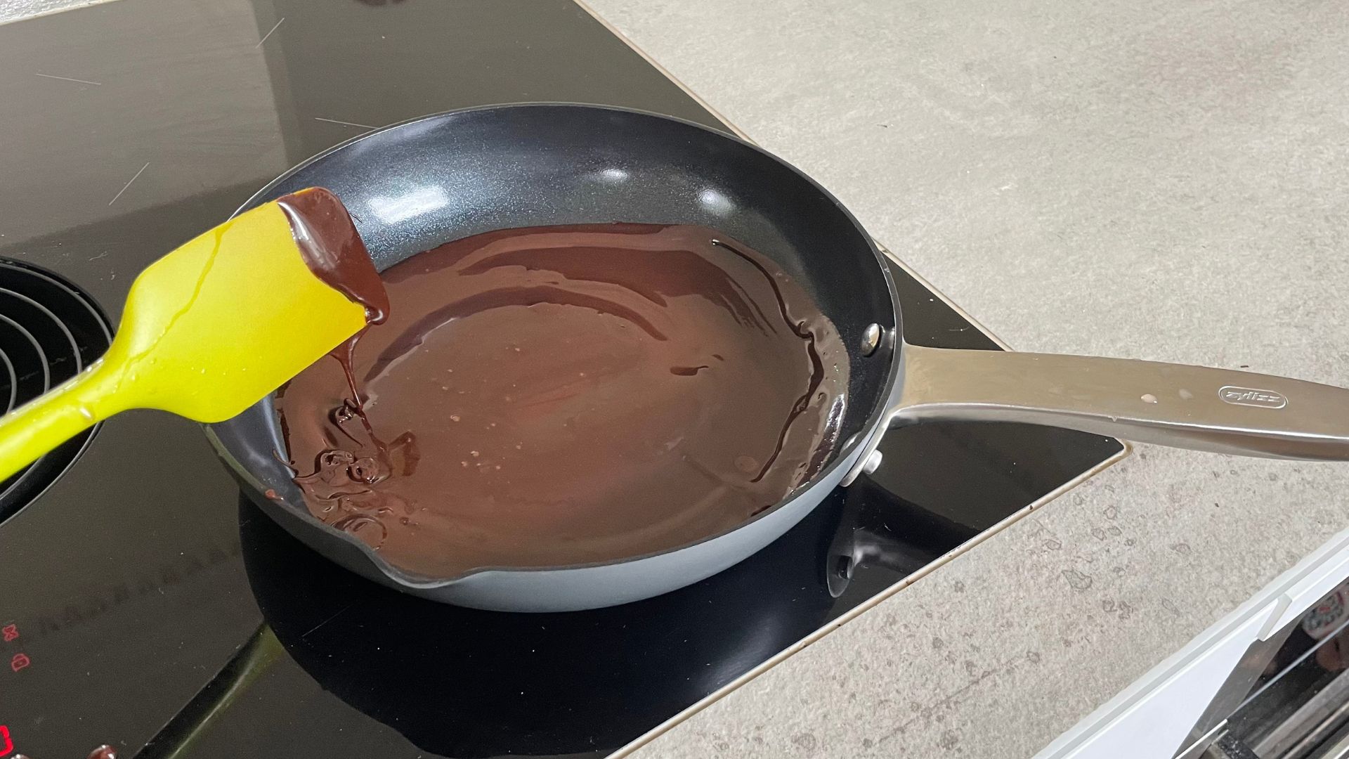 Zyliss Ultimate Pro Pan