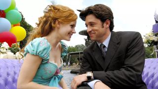 Amy Adams and Patrick Dempsey in a gondola in Enchanted "How Do You Know" sequence