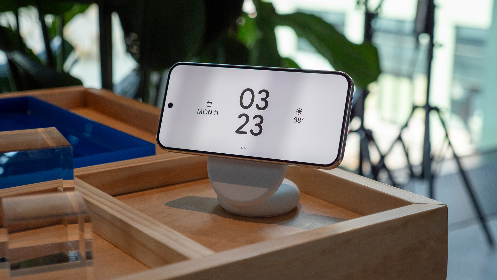The official Google Pixelsnap Qi2 wireless charger and dock for the Google Pixel 10 series