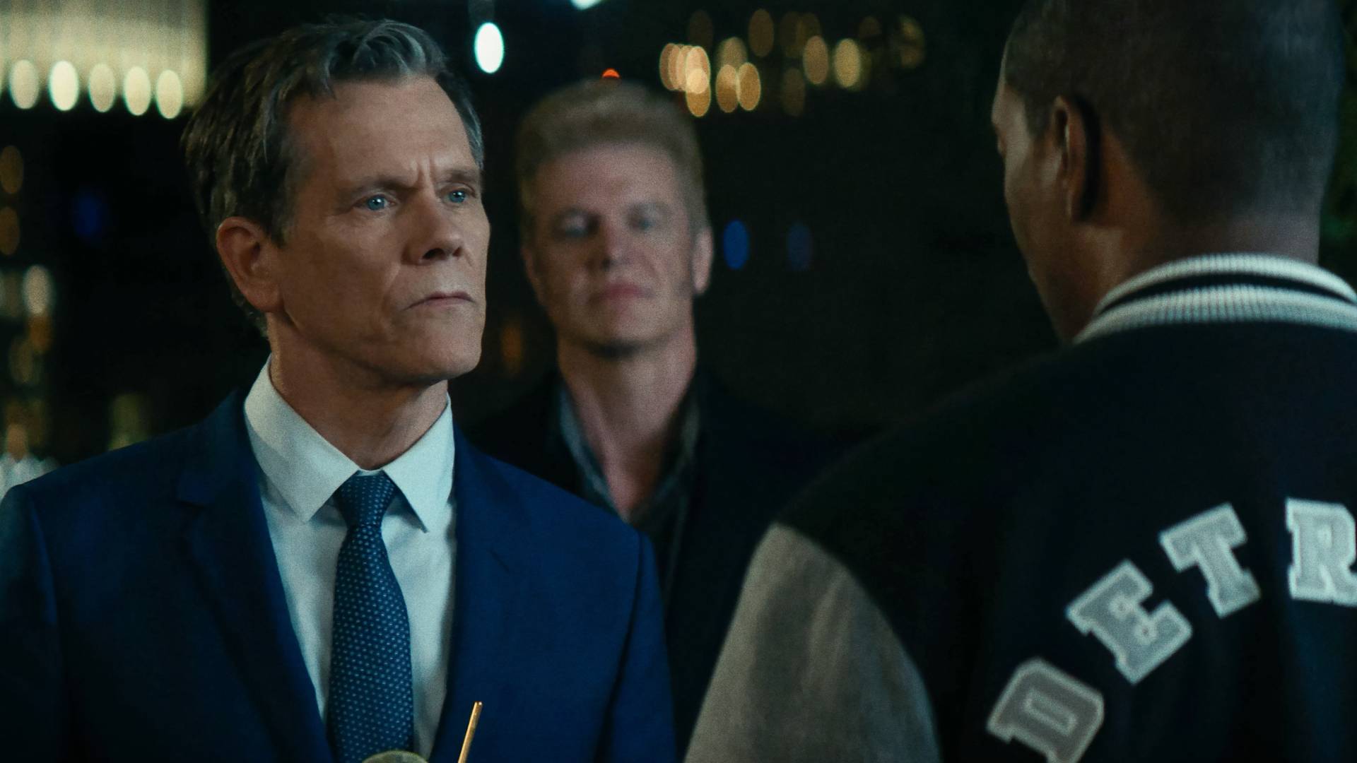 Kevin Bacon shares his "disarming" experience working with Eddie Murphy for the first time: "I had to kind of stay on my toes"