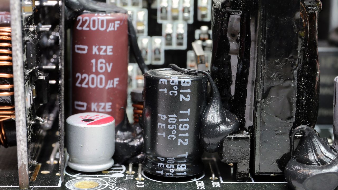 EVGA SuperNOVA 750 GT