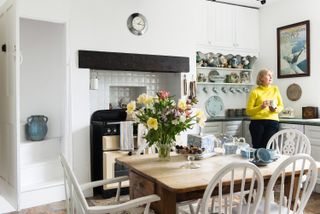 Farmhouse kitchen in Georgian property