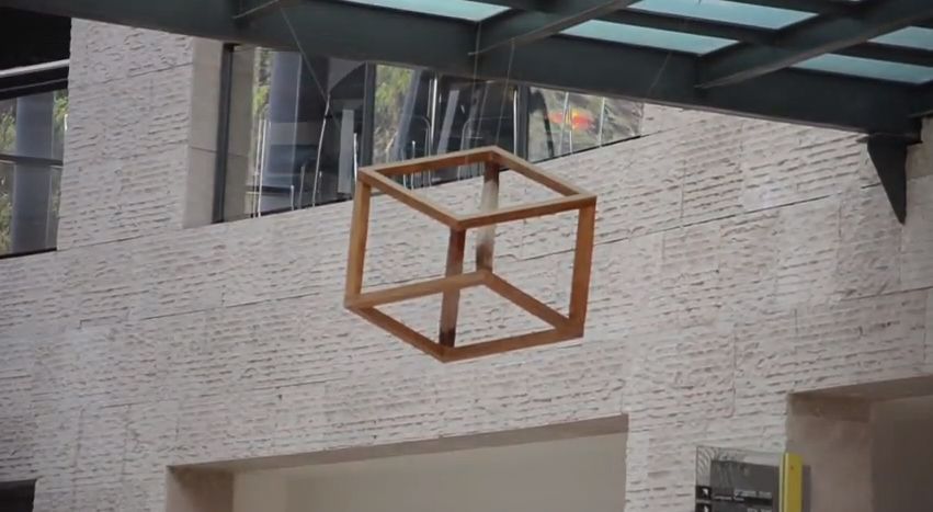 Screenshot of a wooden Necker cube