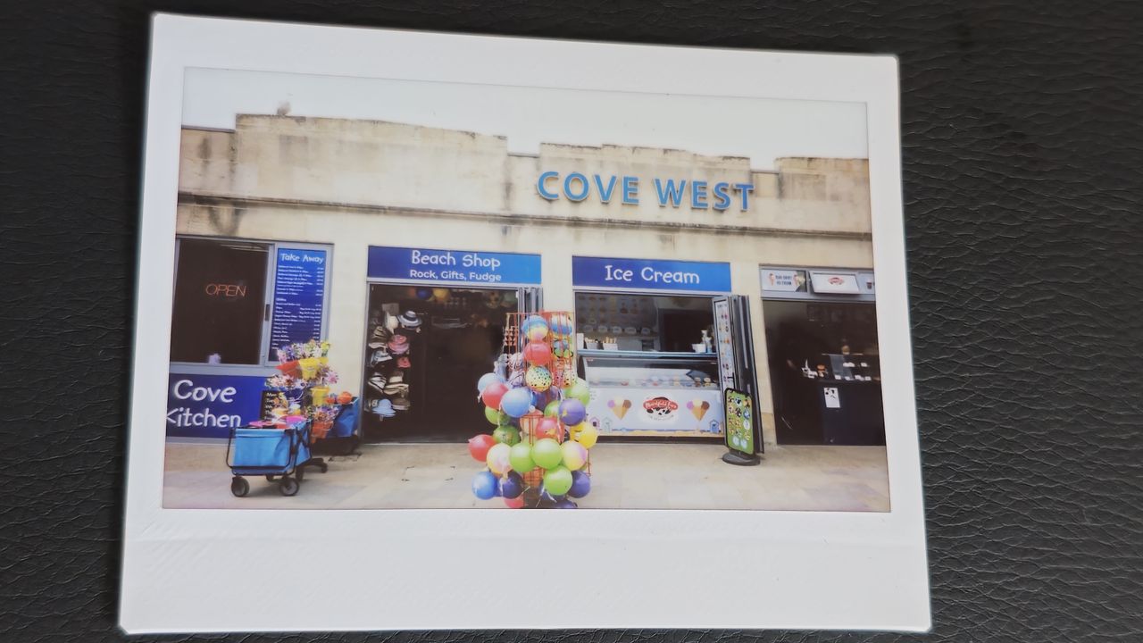 Fujifilm Instax Wide 400 review