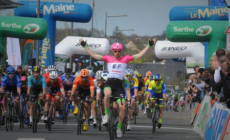 Dan McLay (EF-Drapac) wins