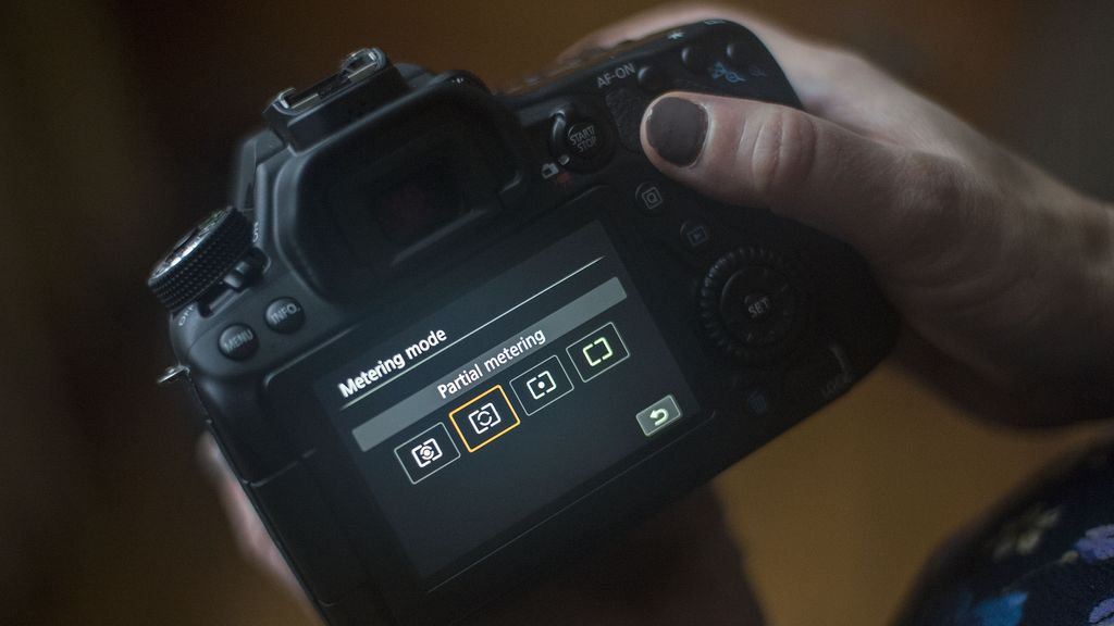 Canon DSLR tips 1527 49 essential Canon DSLR tips and tricks you