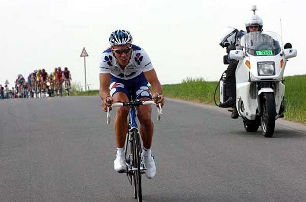 Local boy Philippe Gilbert (Fran&ccedil;aise Des Jeux) tried a solo move with 34km remaining.
