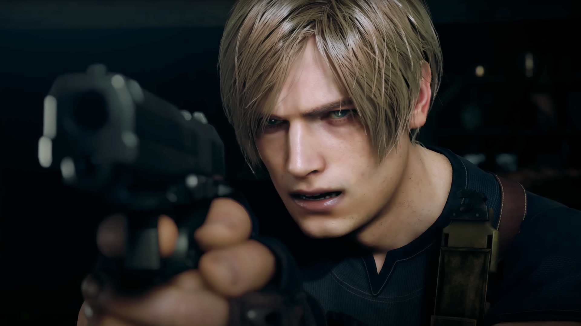 Resident Evil 4 Remake's Leon pointing a pistol