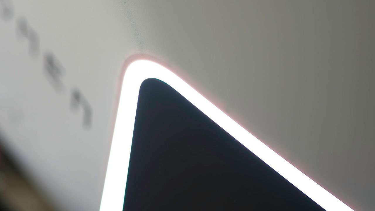 HP Omen Transcend 32 OLED