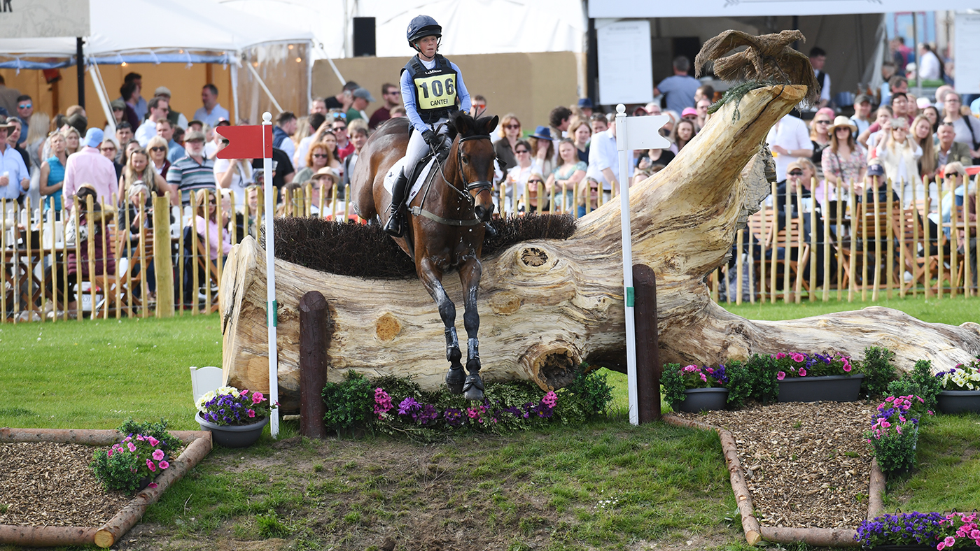 Badminton Horse Trials special prizes: Ros Canter&amp;rsquo;s ride Lordships Graffalo collected three special prizes