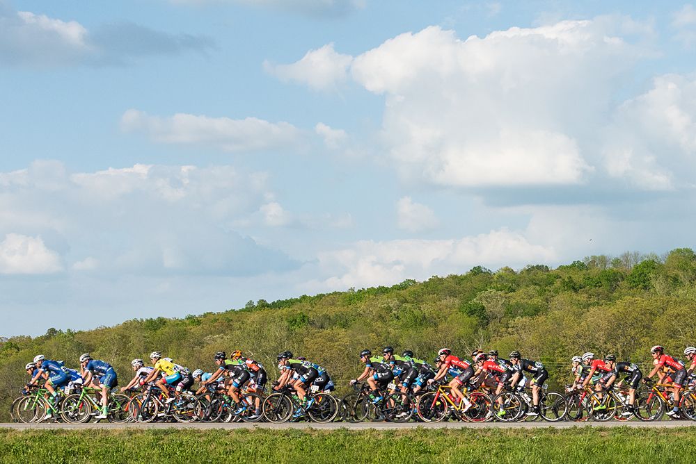 The field all together at Joe Martin Stage Race Pro Men - Stage 2