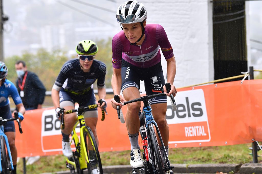 Lizzie Deignan (Trek Segafredo) battles up the Mur de Huy