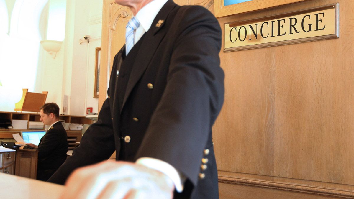 A picture taken on January 4, 2013 shows a concierge of a luxury hotel in Cannes, southeastern France.AFP PHOTO / JEAN CHRISTOPHE MAGNENET(Photo credit should read JEAN CHRISTOPHE MAGNENET/AF