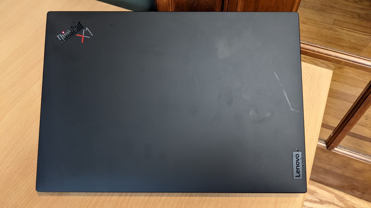 Lenovo ThinkPad X1 Carbon (Gen 9)