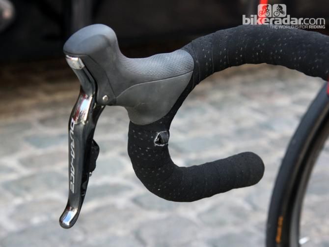 Traditional-bend bars and supplemental Di2 sprint shifters on Greg Van Avermaet's (BMC) BMC GF01 at Scheldeprijs