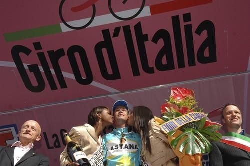 Paolo Savoldelli (Astana) rewarded for the stage win.