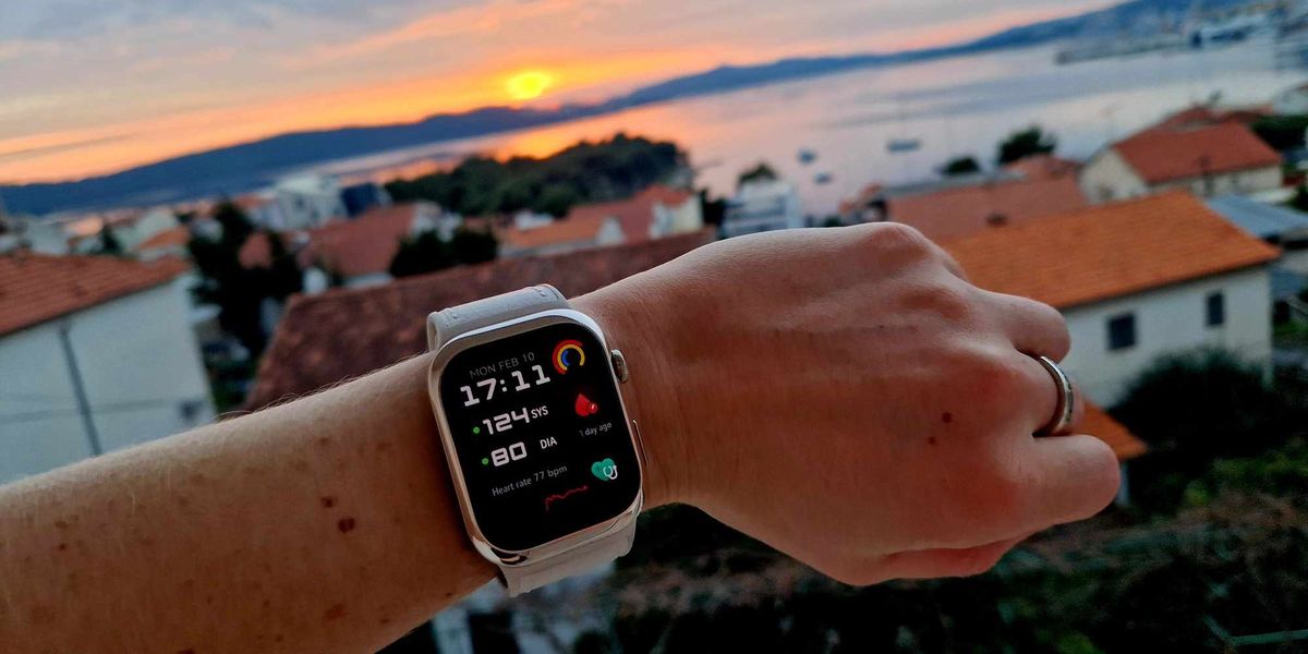 Huawei Watch D2