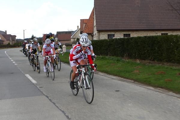 The chase group, led by Emma Johansson (Redsun Cycling Team) caught Adrie Visser (Columbia - HTC Women) on Bosberg