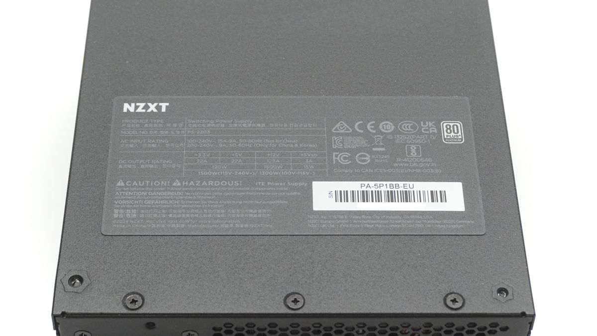 NZXT C1500