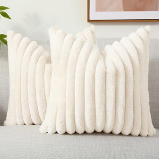 Decoruhome Pack of 2 Faux Fur Plush Throw Pillow Covers 