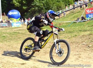 Elite men downhill - Atherton tames techincal Val Di Sole course