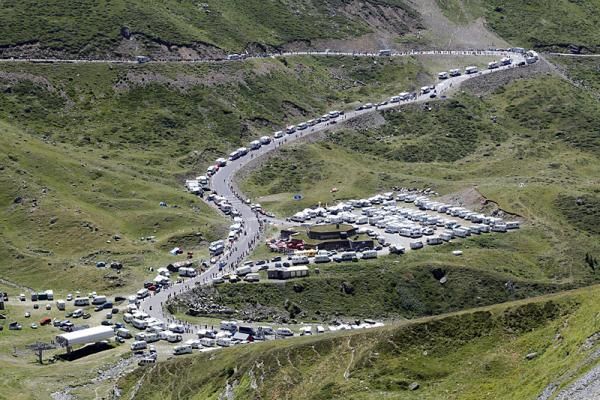 The peloton faced a fearsome day of climbing in the Pyrenees during stage 16.