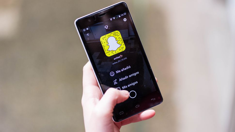 how-to-turn-on-snapchat-dark-mode-techradar