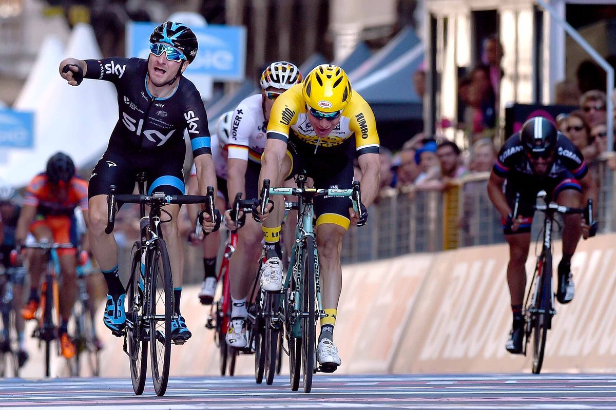 Elia Viviani (Team Sky) wins stage 2 of the 2015 Giro d'Italia
