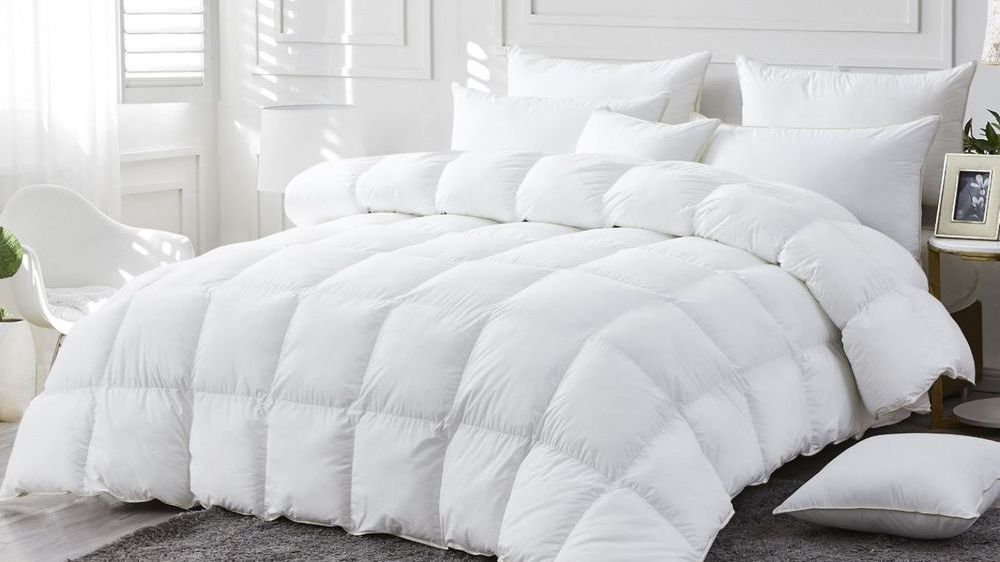 Egyptian Bedding Siberian Goose Down Comforter review Top Ten Reviews