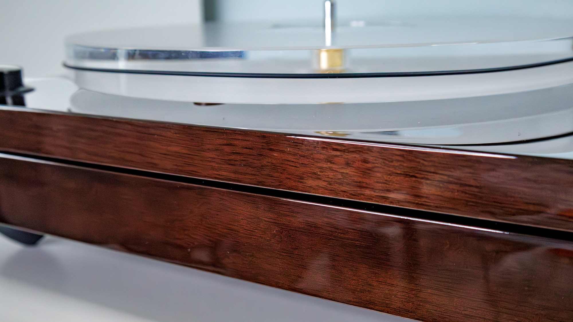Fluance RT87 turntable on a white table