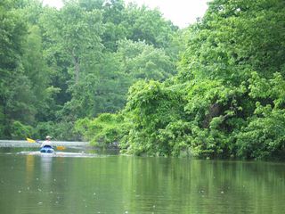 paddler in Mississippi River