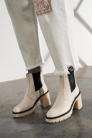 white Chelsea Boots