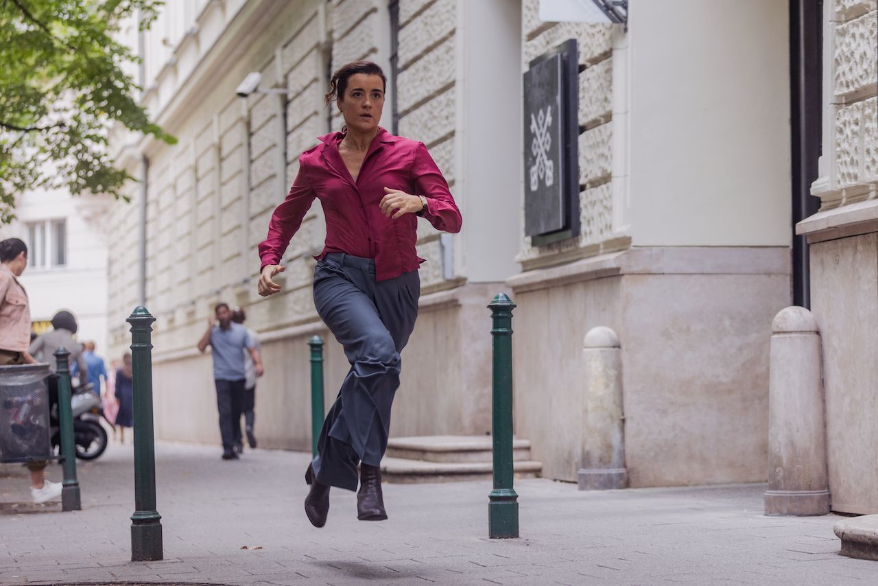 Ziva David running down street in NCIS: Tony &amp; Ziva