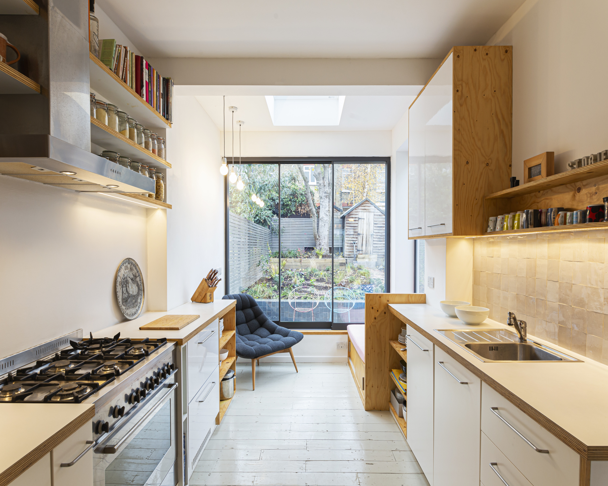 Small kitchen flooring ideas – the best options for tiny spaces