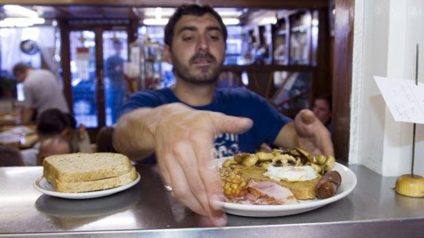 the-21-best-places-to-grab-breakfast-in-london-16-1556688387-LqR5-column-width-inline