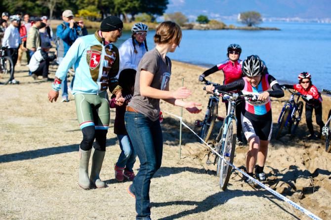 The women tackle the sand