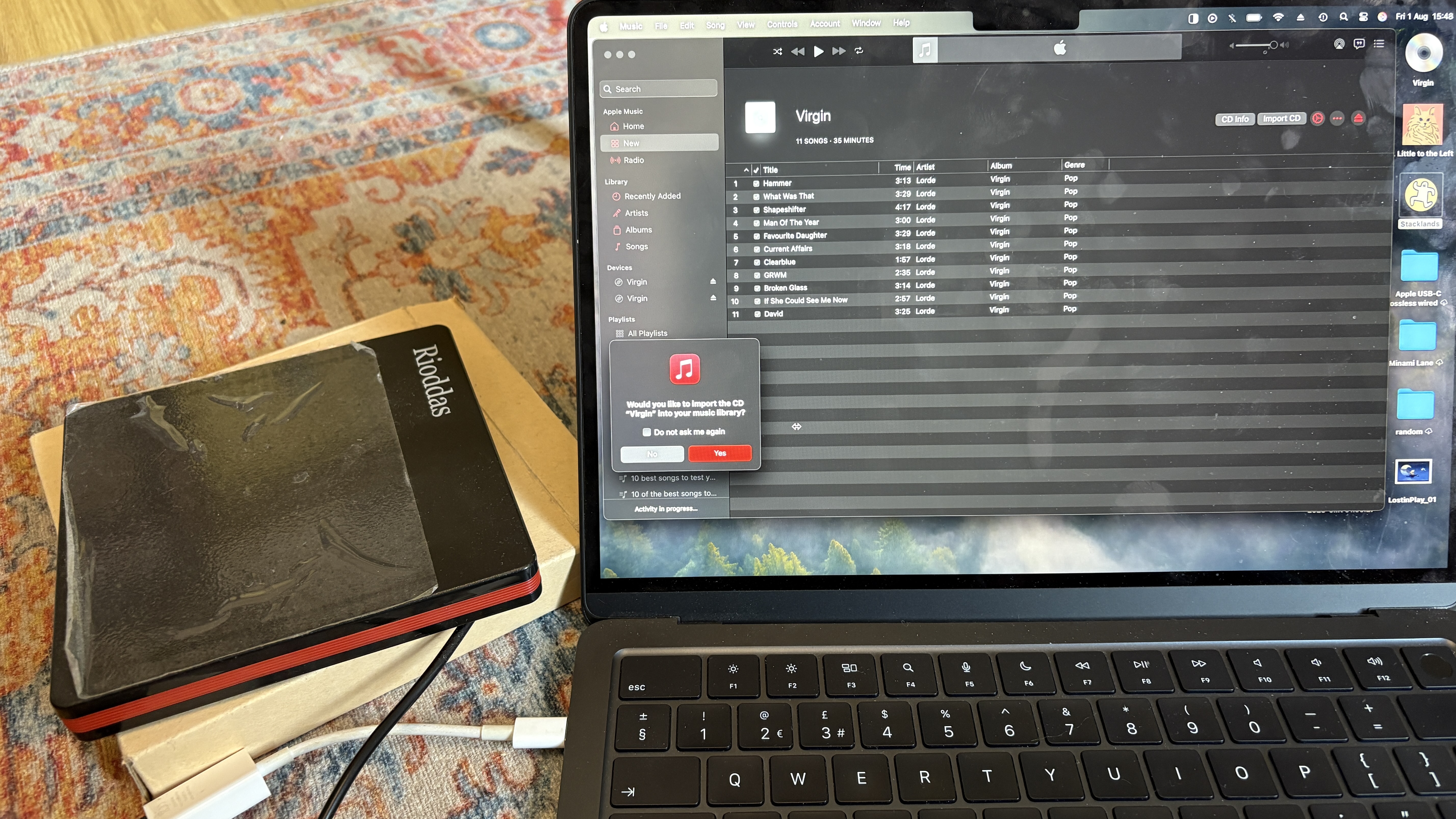 Lorde transparent CD playback on MacBook and Blu-ray