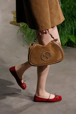 Gucci tan Blondie Bag on the the Resort 2025 runway