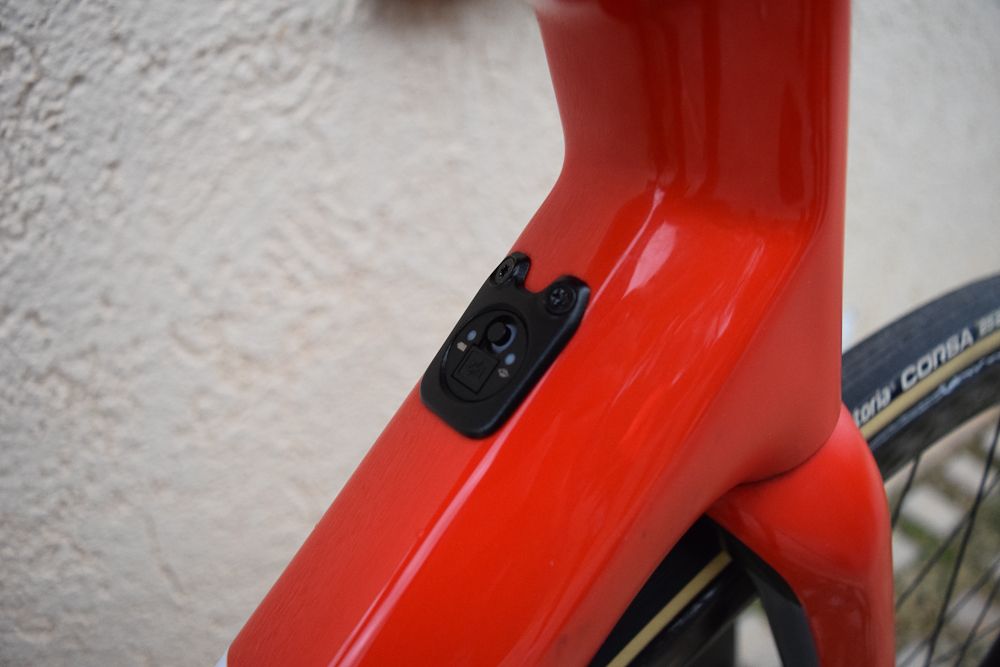 "The Teammachine SLR01 is designed to enable Di2, mechanical or wireless groupsets, while retaining a clean design"