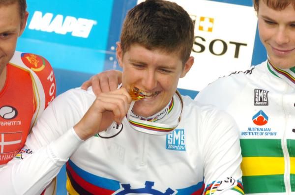 Luke Durbridge gets a taste of gold