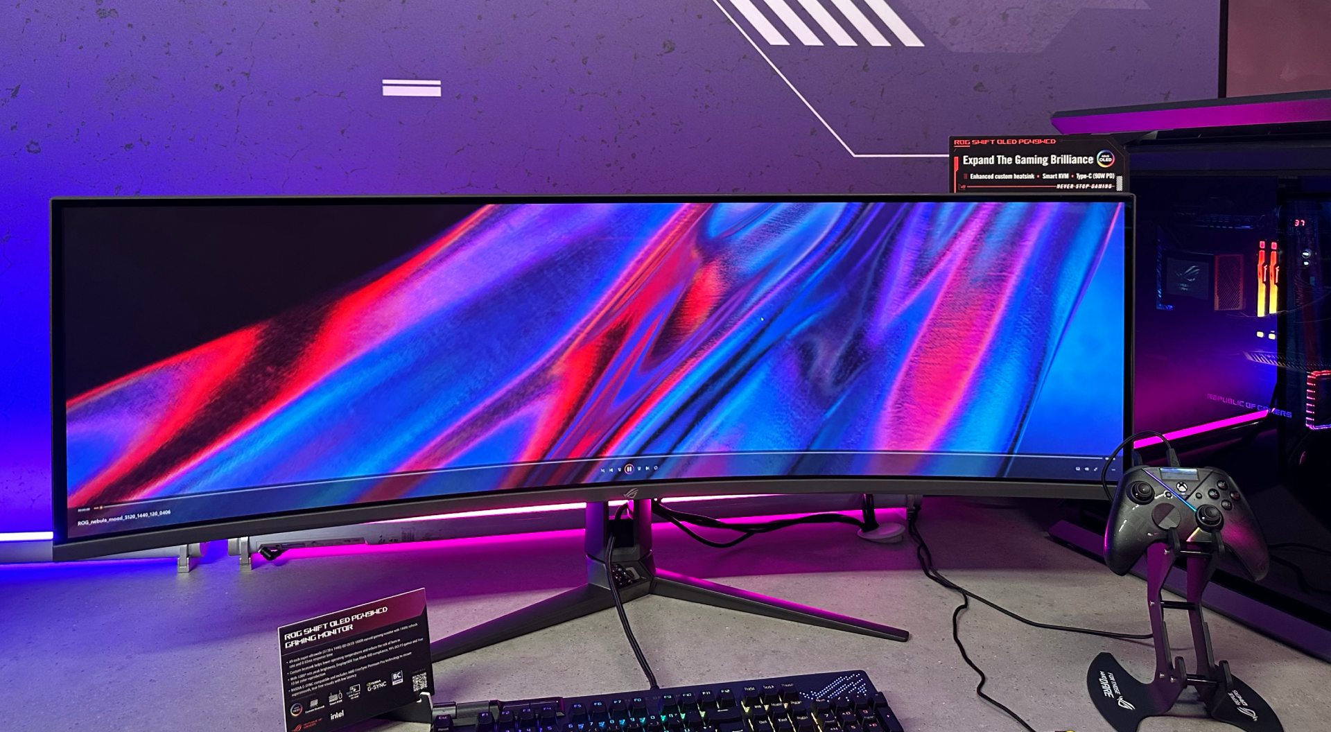 Stunning 240Hz 32-inch 4K OLED monitor is star of Asus's Gamescom ...