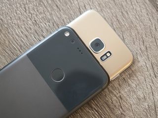 Pixel XL and Galaxy S7 edge