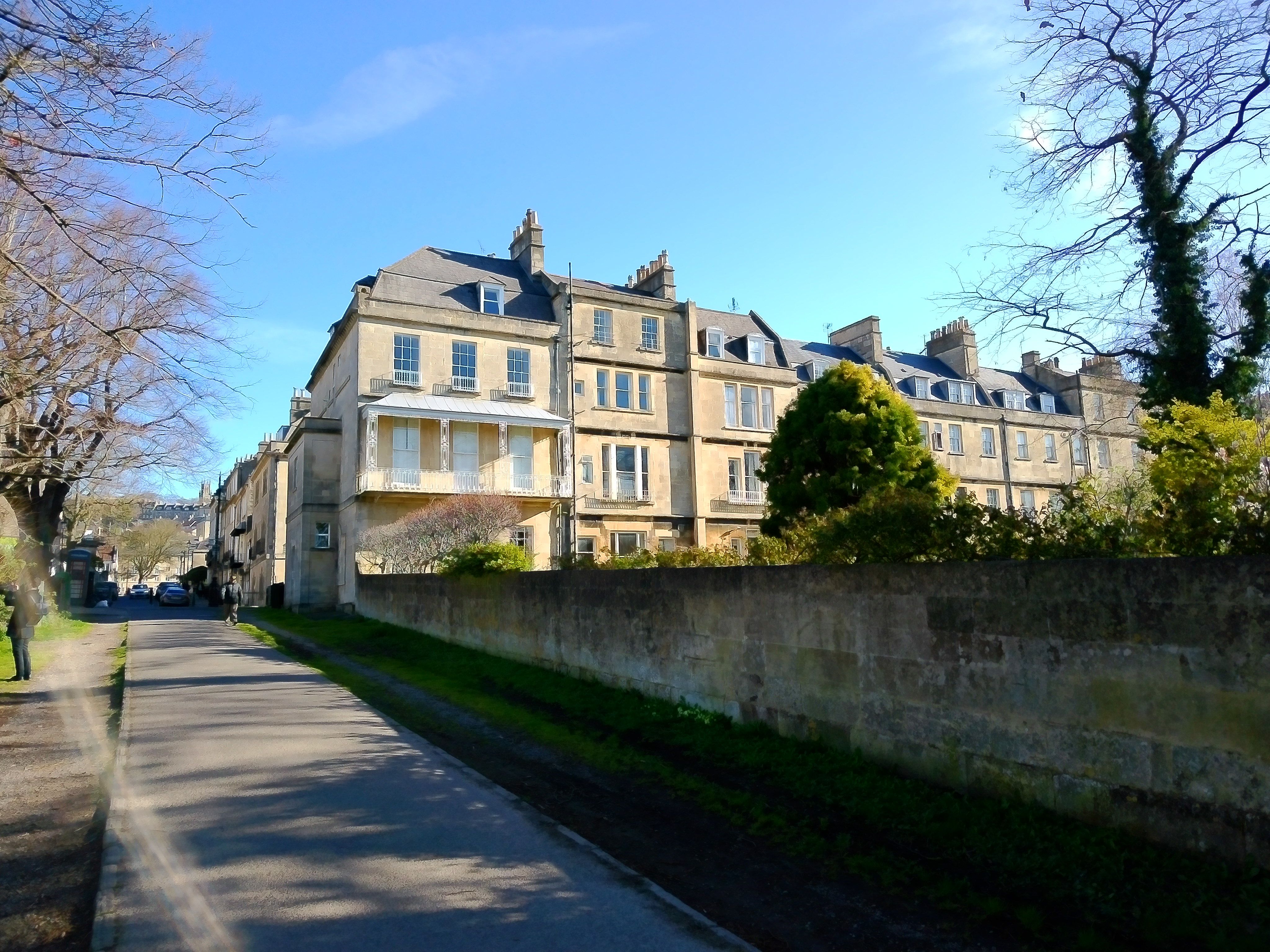 Yashica FX-D 300 example shot