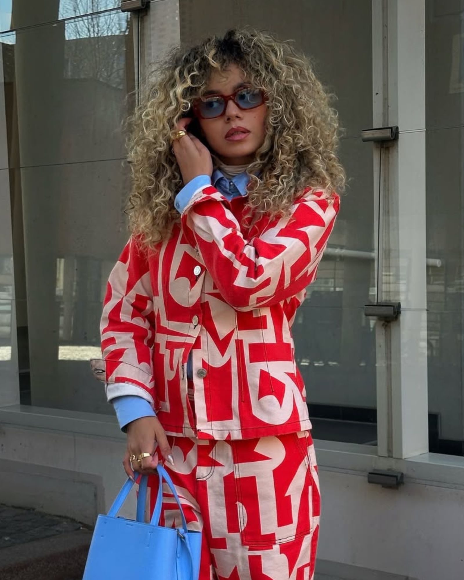 Balayage Hair Inspiration @celmatique with curly bronde hair