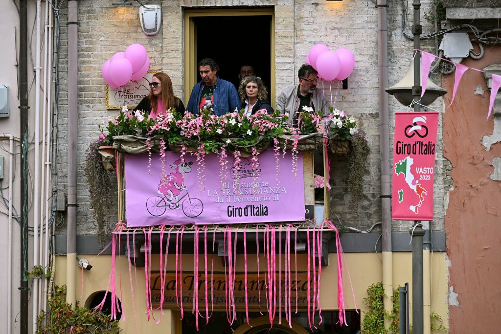 VASTO ITALY MAY 08 Fans prior to the 106th Giro dItalia 2023 Stage 3 a 213km stage from Vasto to Melfi 532m UCIWT on May 08 2023 in Vasto Italy Photo by Stuart FranklinGetty Images