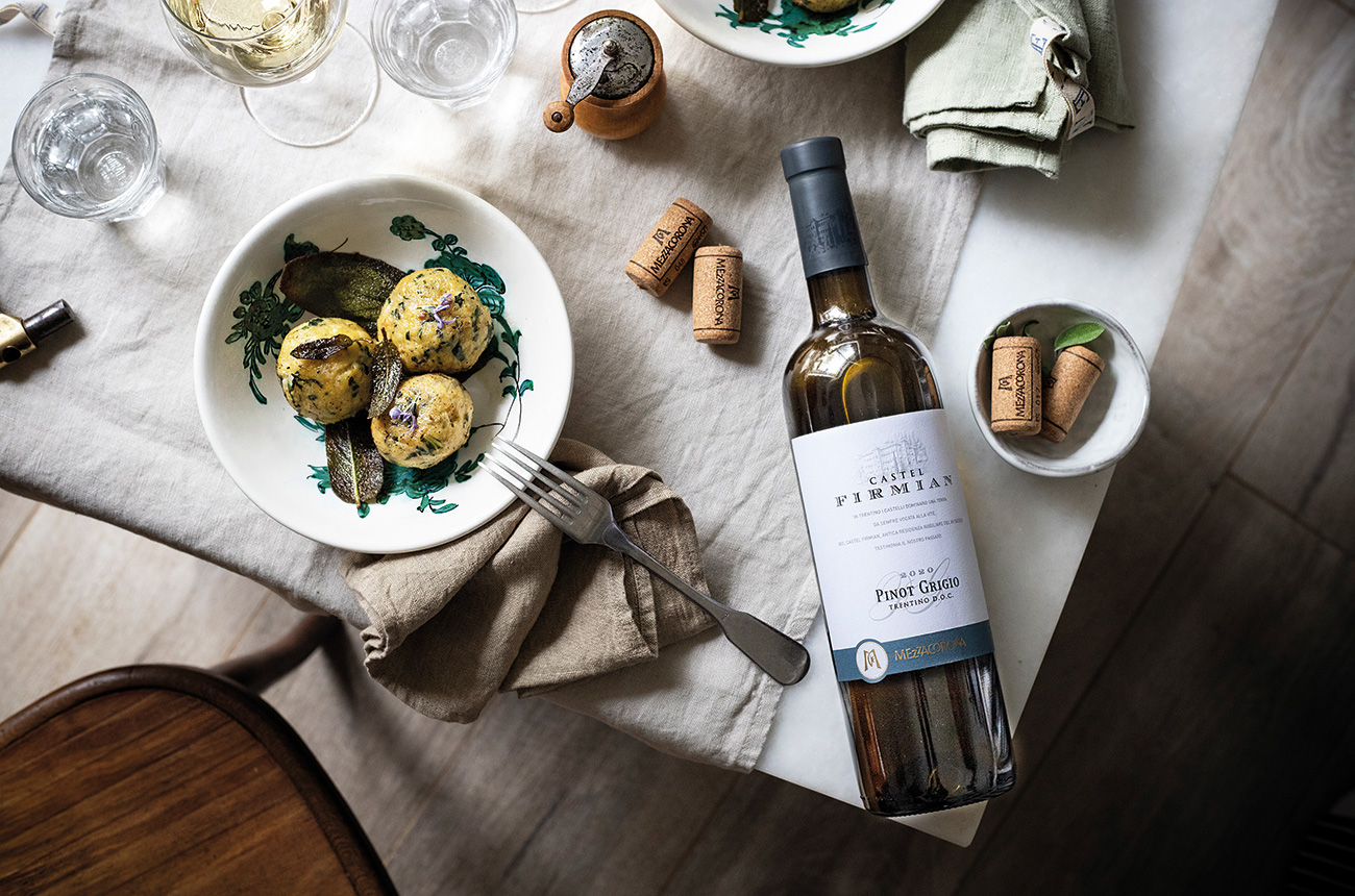 Mezzacorona.pinot_lifestyle_feat.jpg